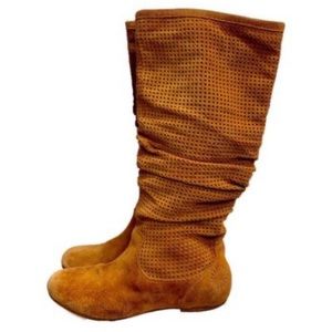 UGG Women's Brown Perforated Winter Boots
